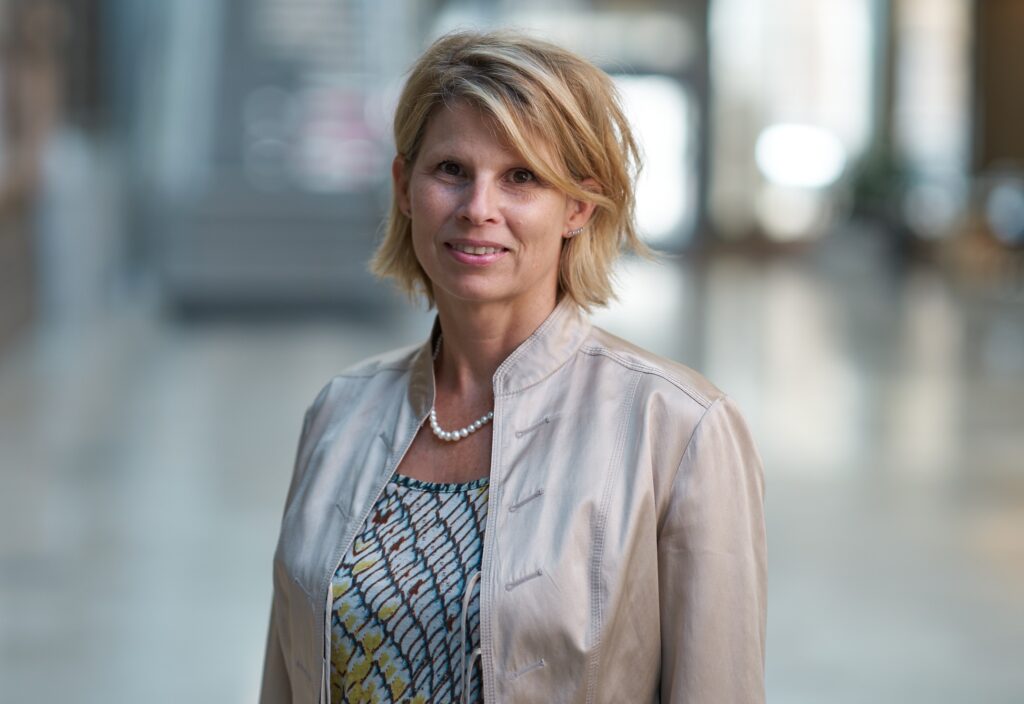 Valeria Cavalli receives Jaubert Award from the University of Geneva