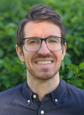 Alex Taylor recognized with outstanding didactic instructor award