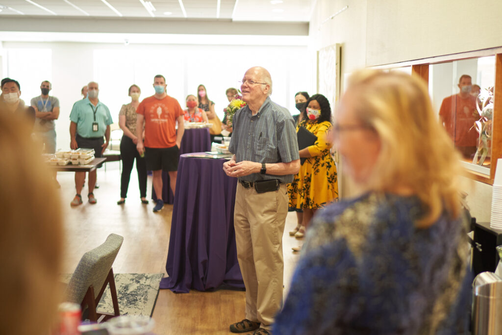 David Van Essen giving a speech at Tami Evans' retirement reception