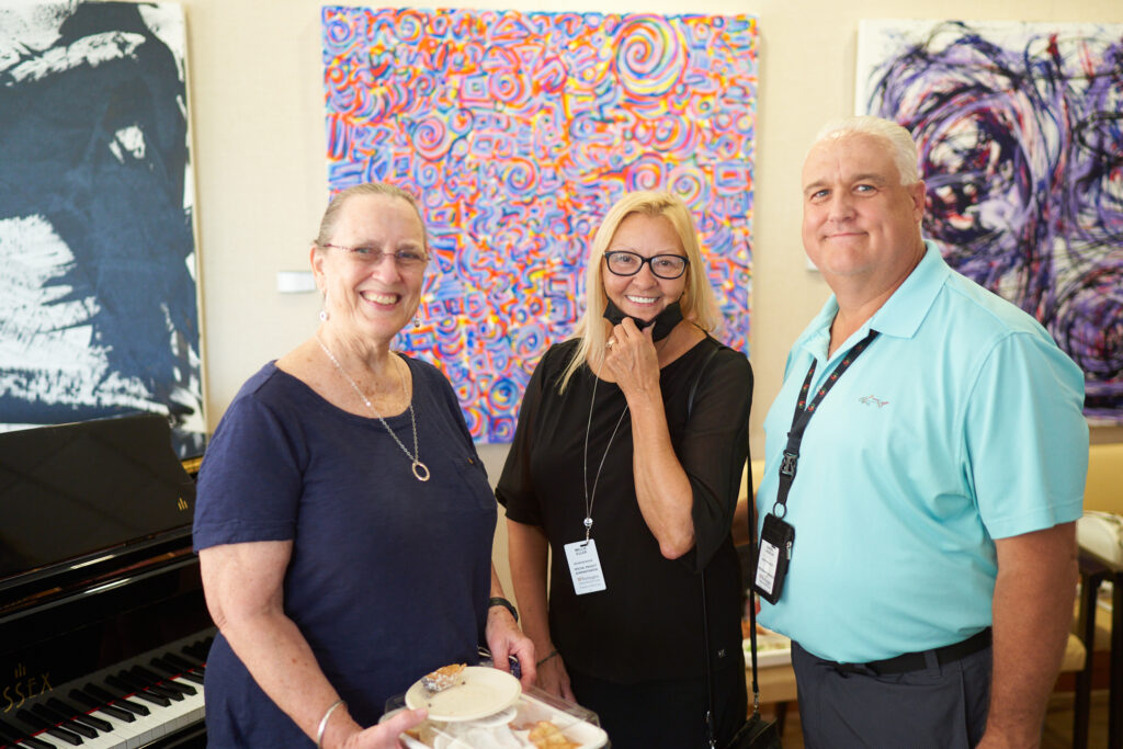 Isabelle Van Essen, Mellie Euler, Dan Loesche